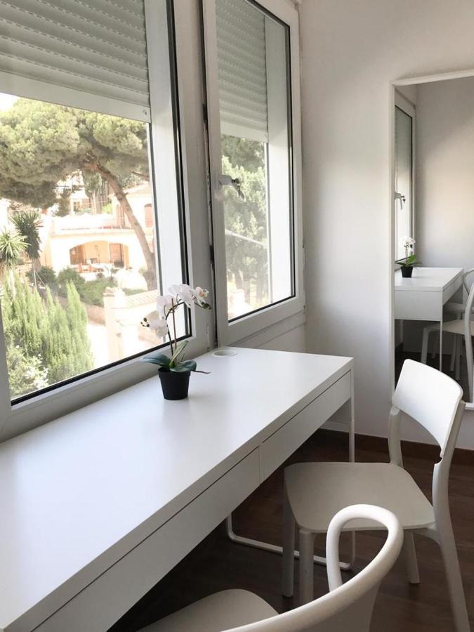 Carihuela Beach Suite Apartment Torremolinos Exterior foto